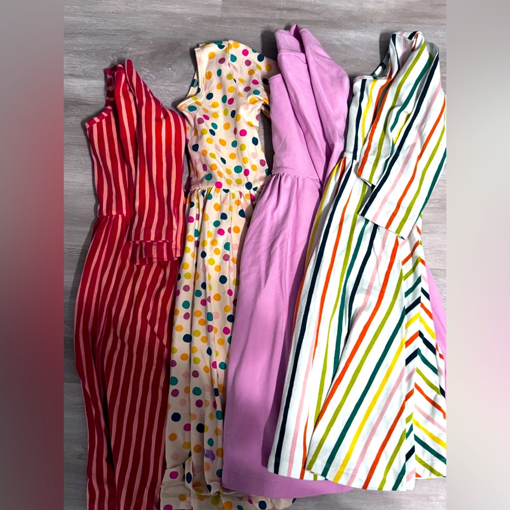 Lot of 4 size 6 Alice and Ames dresses.